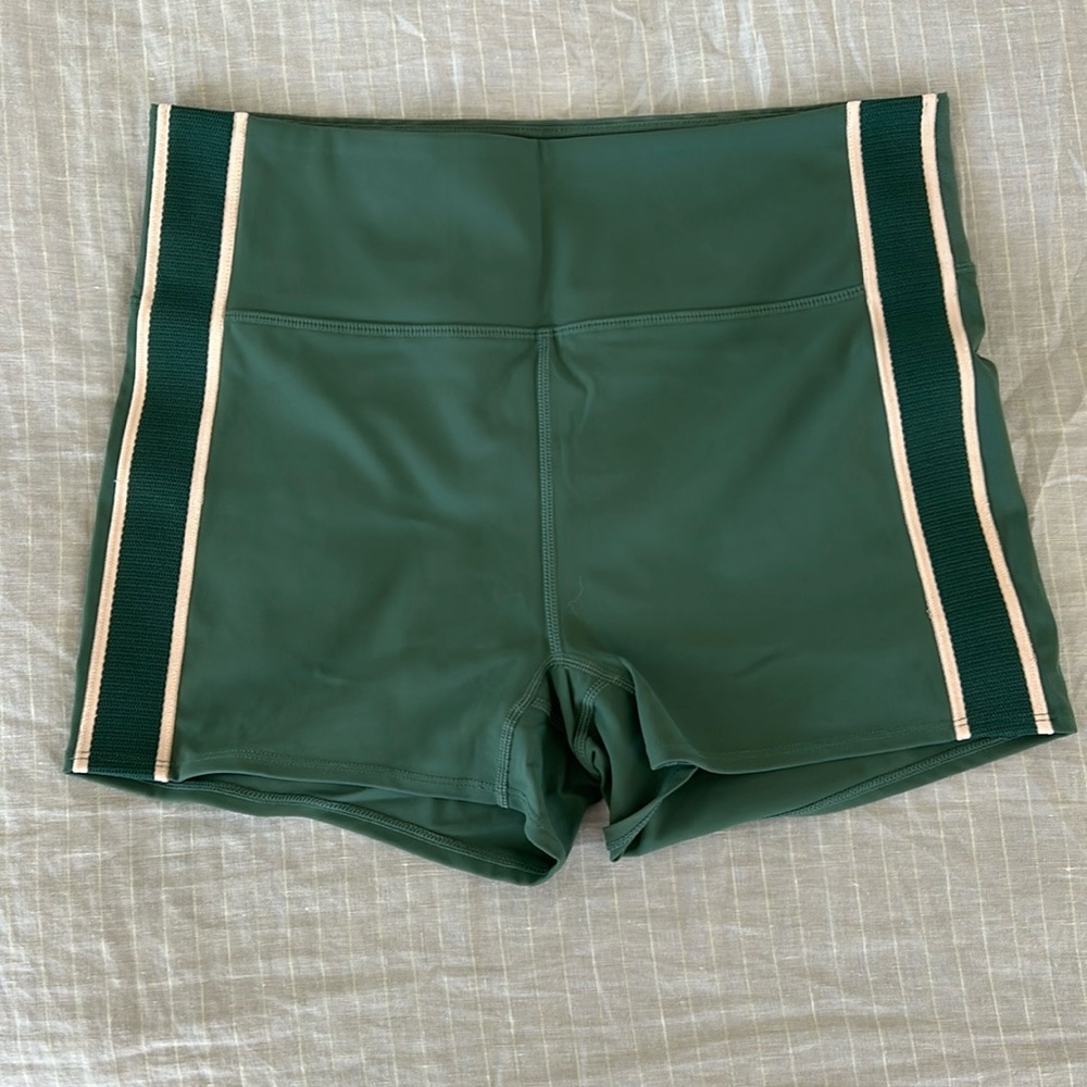 New balance hot shorts size L